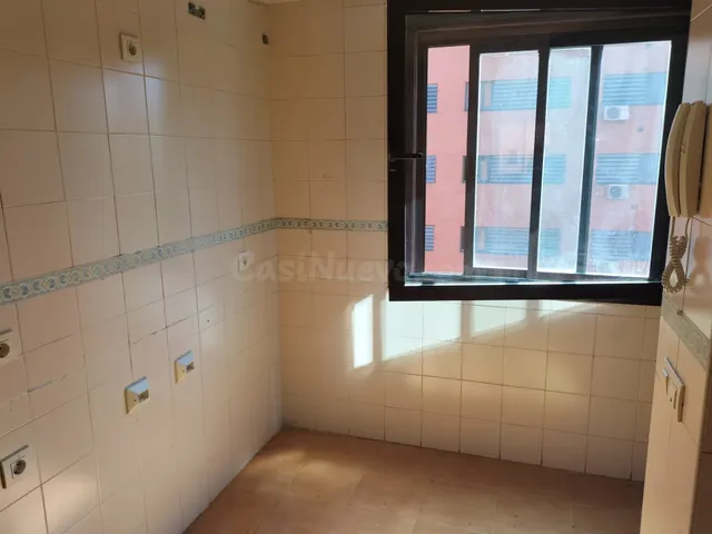 SE VENDE PISO EN Calle de Faustino Cordón Bonet, 18 - foto 3