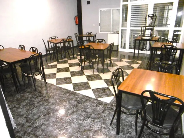 SOLAR CON LOCAL COMERCIAL EN PLANTA BAJA ACTUALMENTE CON NEGOCIO DE BAR — 20