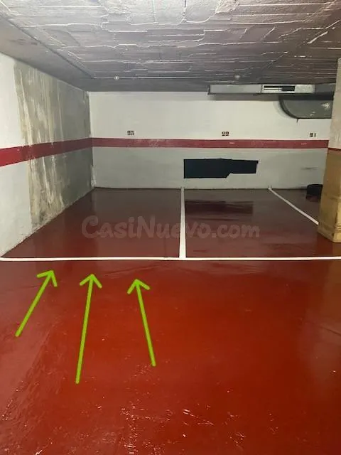 Parking en Av. Generalitat 26 (coche mediano o pequeño) — 2