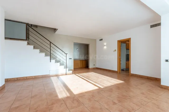 ESPECTACULAR ÁTICO DÚPLEX DE 5 habitaciones CON 2 SALONES, 2 - foto 3