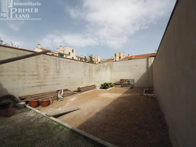Adosado en Tomelloso, Oportunidad Única por €68,000 - foto 2