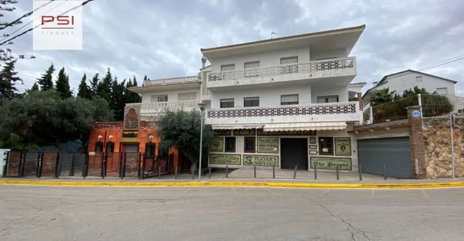 LOCALES COMERCIALES PARA NEGOCIO EN PLAYA DE BARÀ