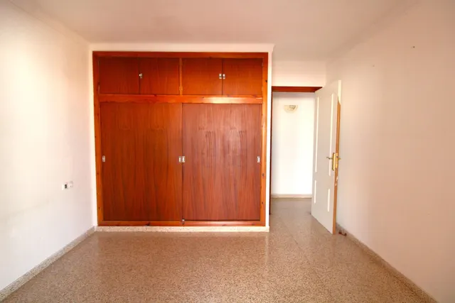 Bonito y amplio piso con terraza — 18