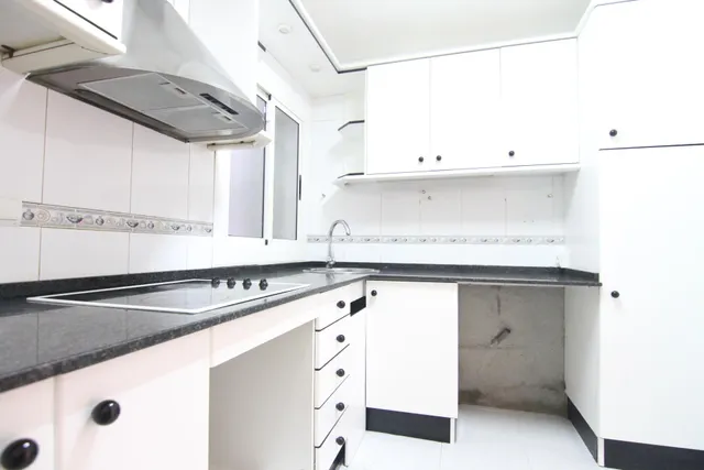 Fantástico piso de 3 habitaciones con ascensor, listo para entrar a vivir en la zona del estatut de Olesa de Montserrat — 11