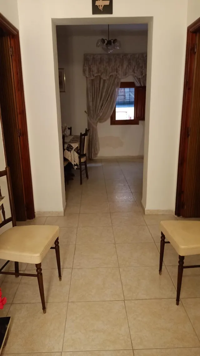 CASA FAMILIAR EN FINES ( ALMERÍA) DE 7 habitaciones. — 48