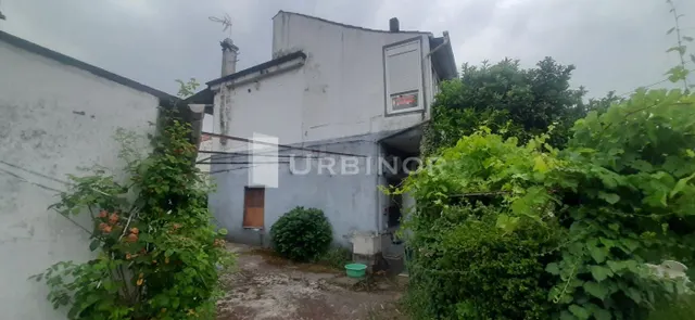 a 1km. del centro de RIBADAVIA, casa con finca. - foto 2