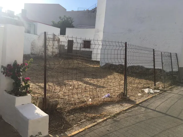 Oportunidad para construir - terreno urbanizable con proyecto. — 10