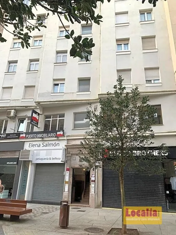 Oficina entre el centro y la bahía, zona premium - foto 5