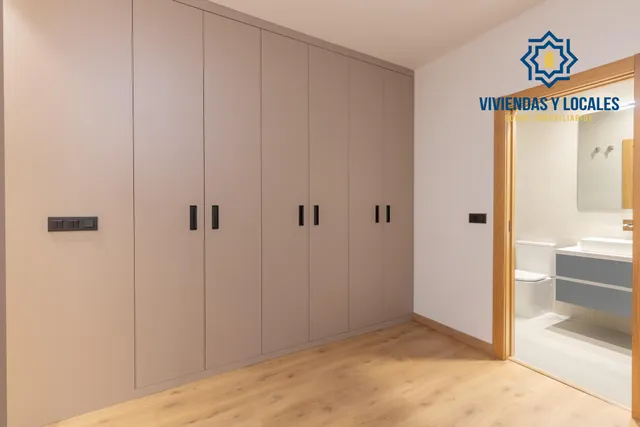 Moderno estudio tipo loft en urbanización villa pineda - zona villarejo — 10