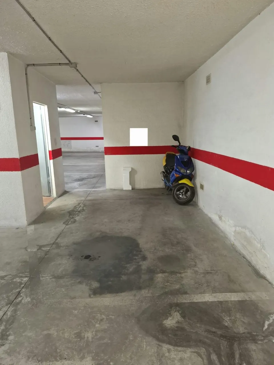 COCHERA Y TRASTERO EN VENTA EN LA ZONA DE JESÚS RESCATADO!