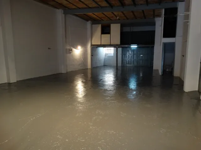 AMPLIO GARAJE EN ALQUILER EN SANT JAUME D'ENVEJA — 11