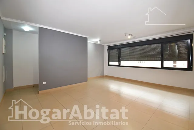 Espacio y libertad al aire libre en esta cómoda planta baja con terraza y patio — 34