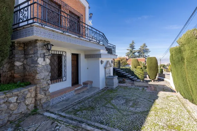 Venta de chalet (tipo Villa) en Monachil (Zona Colinas Bermejas) — 5