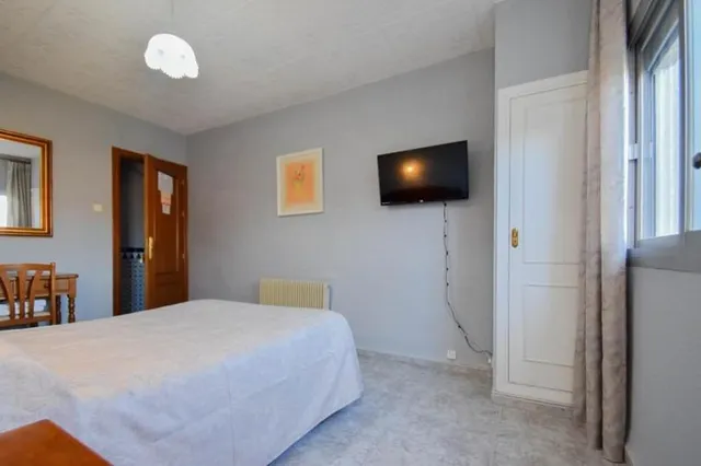 Hostal en venta Santa Fe — 41