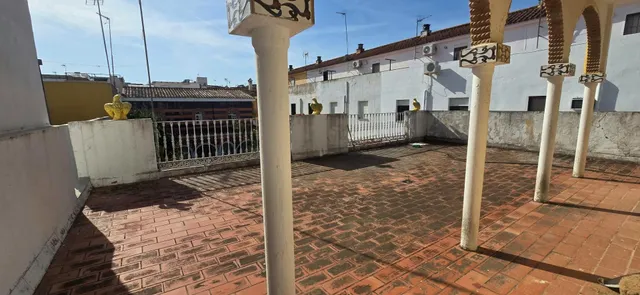 Chalet 7 habitaciones 274m² en venta - Lepanto — 38
