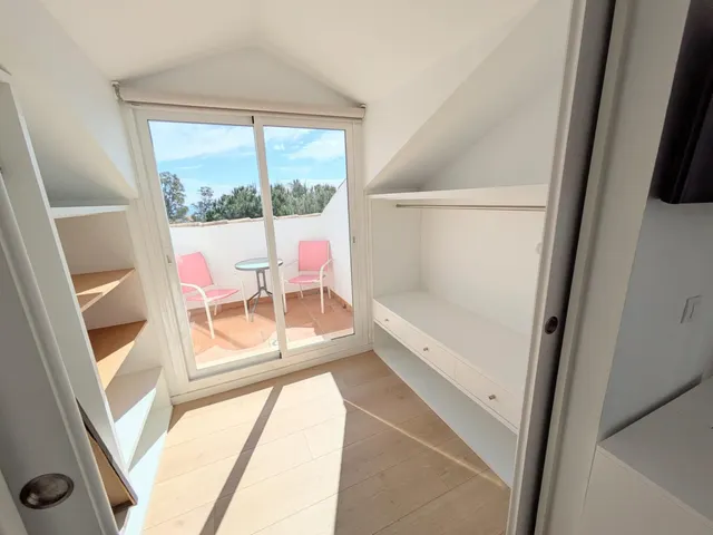 Chalet 4 habitaciones 334m² en venta - Centro — 43