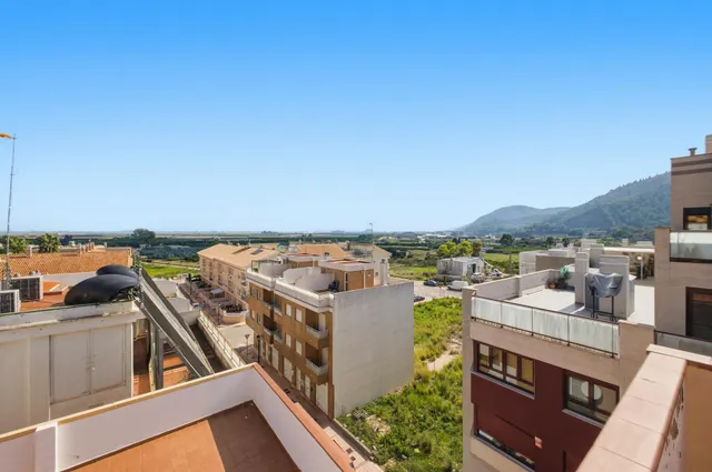 ¡Espectacular Ático Esquinero con Terraza de 30 m2 y Vistas Panorámicas en Favara! (VPO) — 28