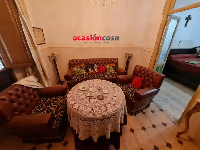 CASA CON COCHERA A LA VENTA EN HINOJOSA DEL DUQUE — 3