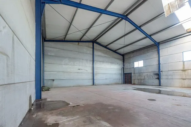 Nave industrial 498m² en venta - POLG. IND. LA LUISIANA - foto 2