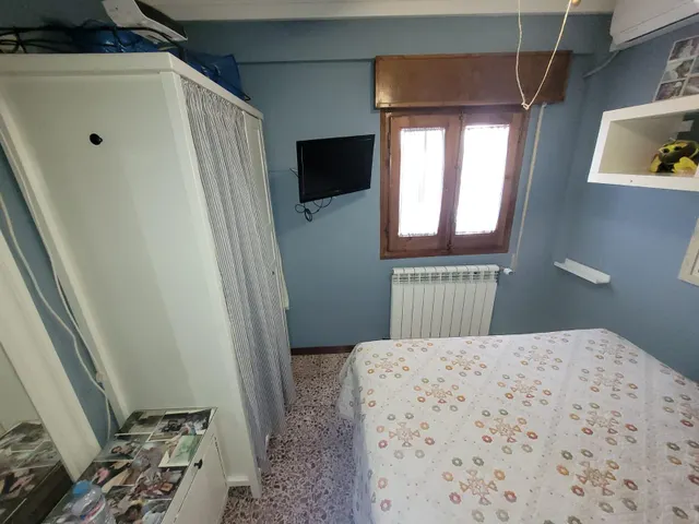 Impresionante Chalet con Amplio Terreno y Piscina en las Afueras de Zaragoza — 48