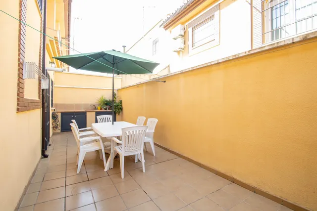 Gran casa familiar 4 dormitorios — 32