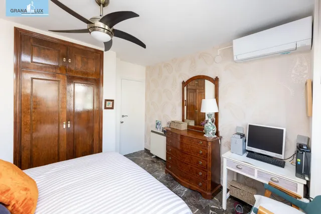 ADOSADA EN HUETOR VEGA — 25