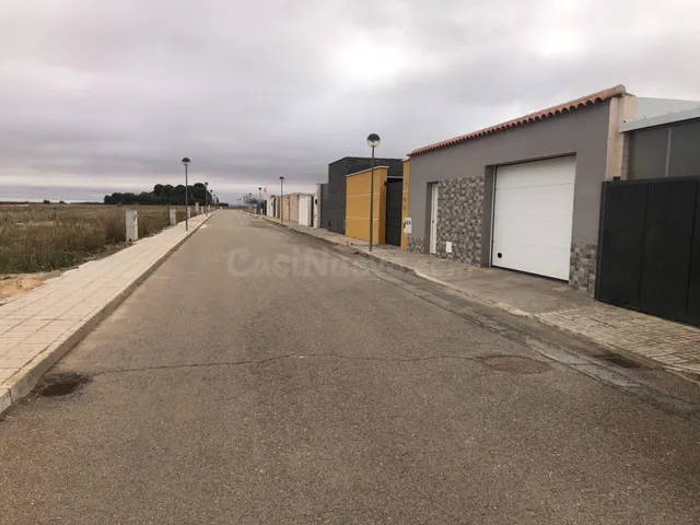 Solar 4 habitaciones en venta - Carrión de Calatrava - foto 2
