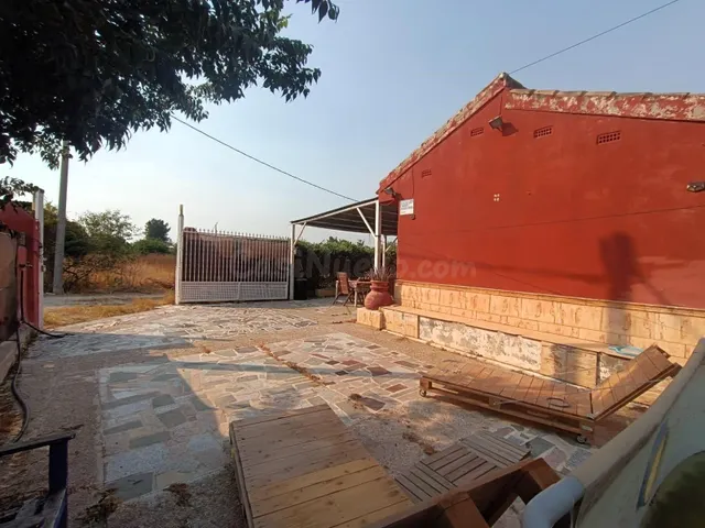 ESTUPENDA CASA CON 650 M2 DE TERRENO EN LA HUERTA DE ABAJO - foto 3