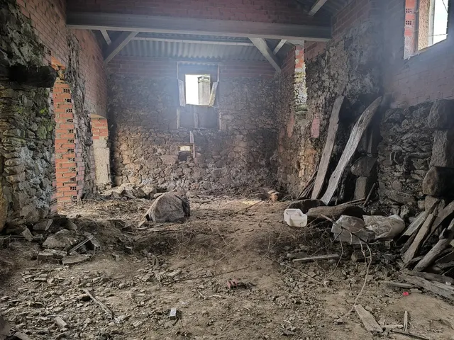 CASA EN VENTA — 24