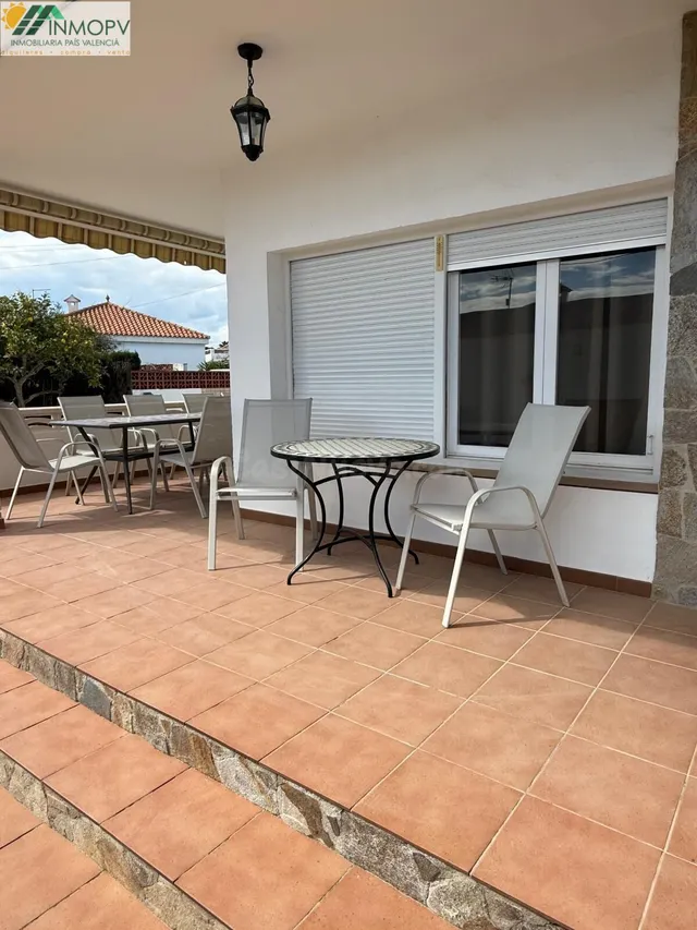 SE VENDE CHALET EN ZONA BARBIGUERA DE 4 habitaciones Y 3 BAÑ - foto 4