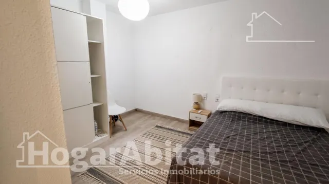 Oportunidad inmejorable junto al mar en este luminoso piso exterior con ascensor pegado a El Perellonet — 7