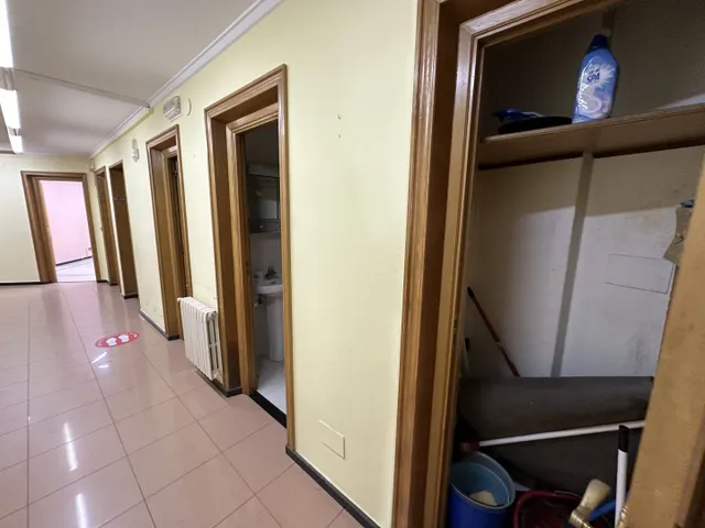 Primera Planta en Venta en Calle de la Reina — 19