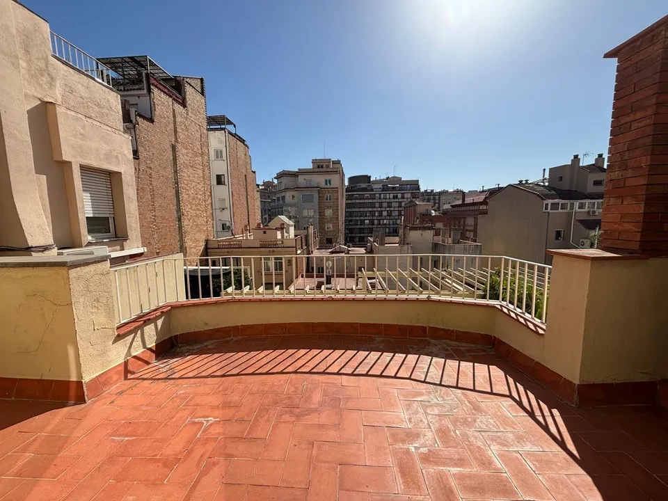 Vivienda con gran terraza en Sant Gervasi – Barcelona