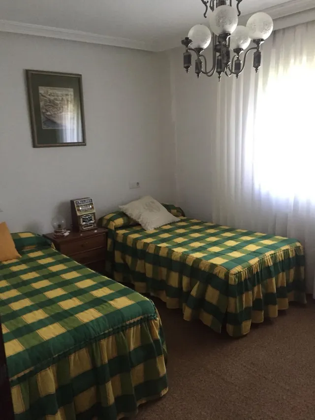 URBANIZACION LA MINA, SE VENDE CHALET — 15