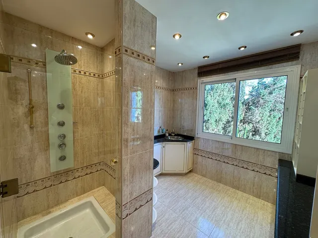 Chalet 5 habitaciones 400m² en venta - Marbella — 33