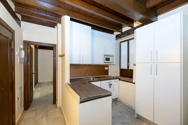 Barrio del Realejo. Precioso apartamento de un dormitorio y un baño junto al Campo del Príncipe. — 7
