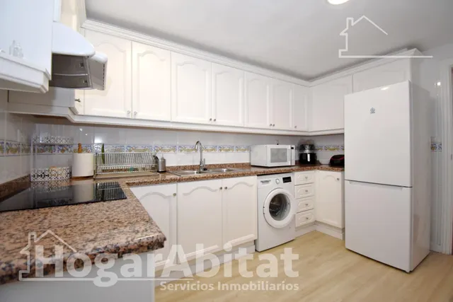 Confort y luminosidad en este piso exterior con garaje y ascensor — 5