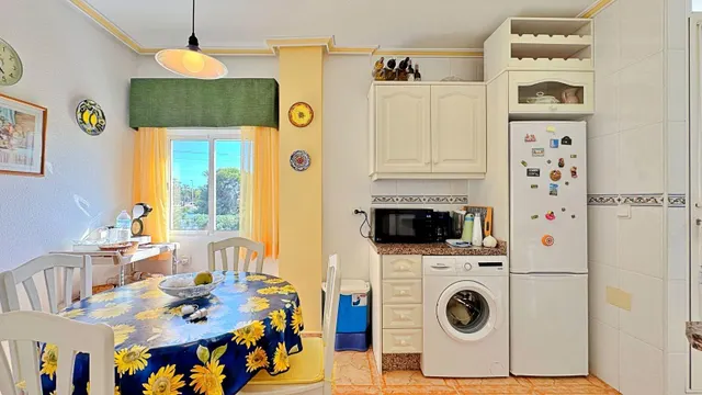 Apartamento Elegante en Ubicación Prime La Zenia — 8