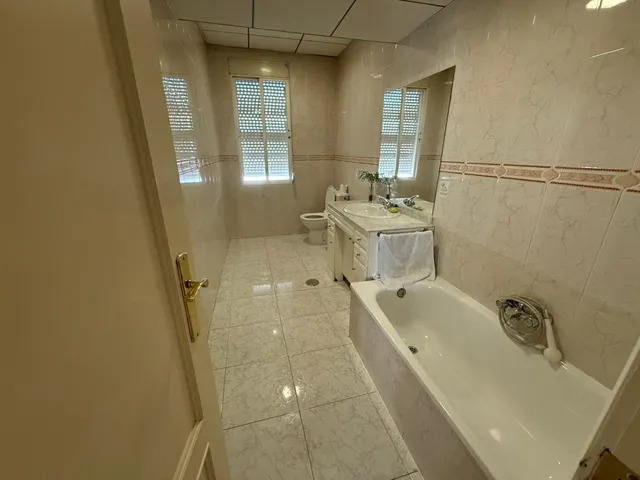 Amplia Casa en Venta en San Roque, Badajoz - Oportunidad para Reformar — 22