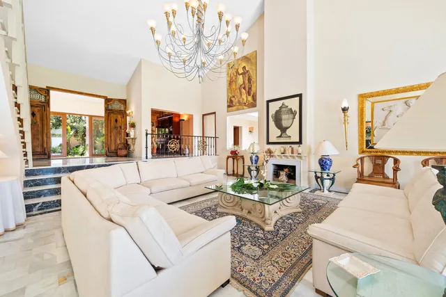 Chalet 6 habitaciones 952m² en venta - Costa Del Sol - foto 4
