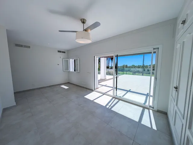 Chalet 5 habitaciones 583m² en venta - Marbella — 45