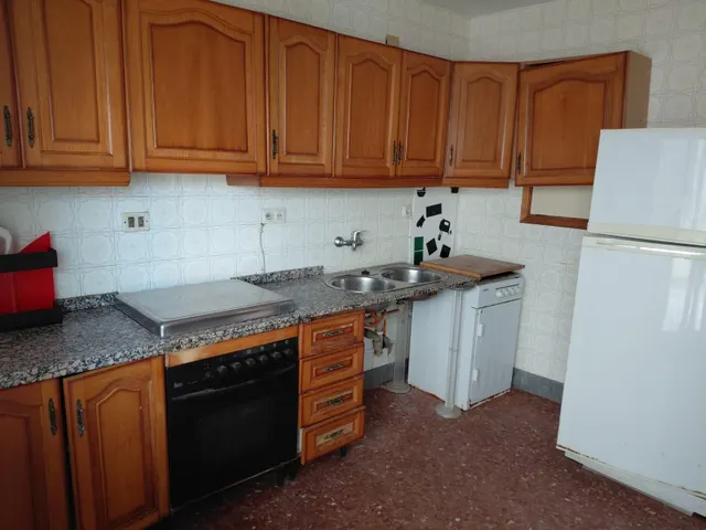 ✨ ¡Gran casa con cochera cerrada , llena de posibilidades! — 10