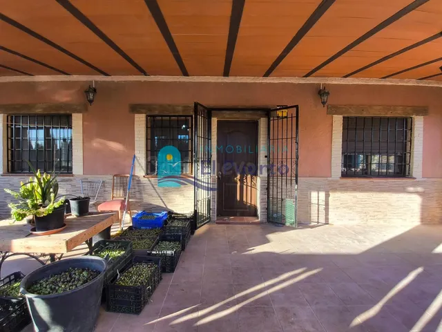 CASA DE CAMPO CON TERRENO EN EL ESCOBAR – FUENTE ÁLAMO DE MU - foto 3