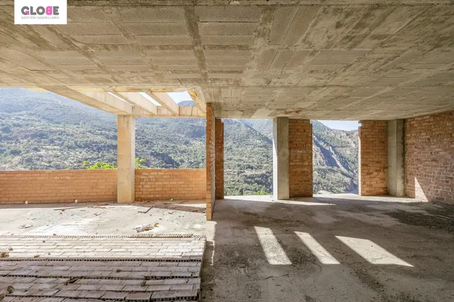 EDIFICIO en Güejar Sierra