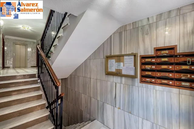 Espacio, luz y comodidad en una vivienda con grandes posibilidades en zona Alcampo — 26