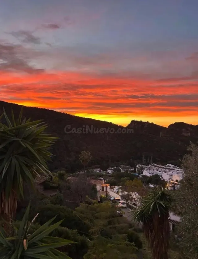 Chalet 8 habitaciones 1100m² en venta - Costa del Sol — 2