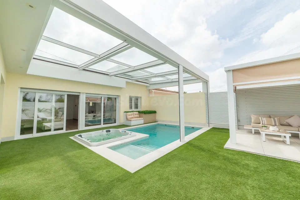 Casa 3 habitaciones 130m² en venta - Roda