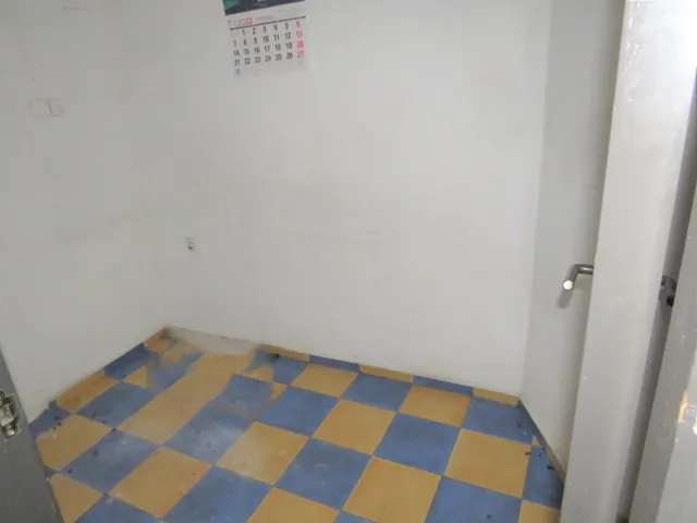 ¡¡Alquiler de local en pleno centro de Molina de Segura (Avda. de Madrid)!! — 8