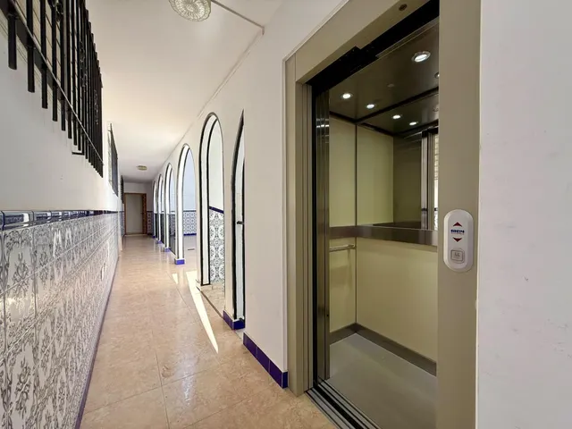 Apartamento con amplia terraza a solo 150 metros de la playa de villananitos – lo pagán — 8