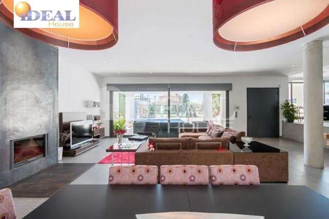 Ref.: A8488G7. Increible chalet de lujo y diseño, parcela 1500 m2,  piscina propia, pista de padel. — 13
